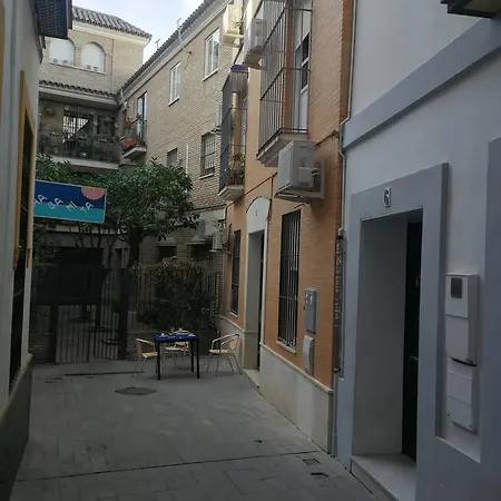 Alfalfa Apartment *
